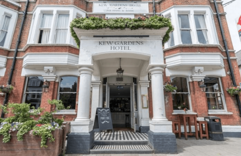 Pint and Politics Kew Gardens Hotel 